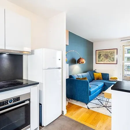 아파트 Guestready - Vibrant Duplex Delight Near Park 파리