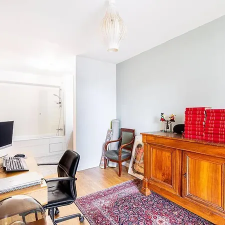 Guestready - Vibrant Duplex Delight Near Park 파리